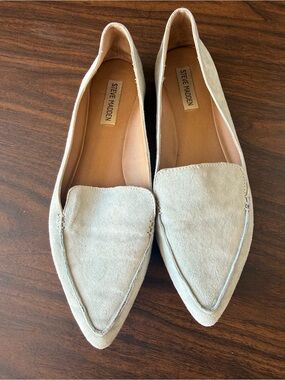 Steve Madden Women’s Pointed Suede Flats in Light blue sz 10